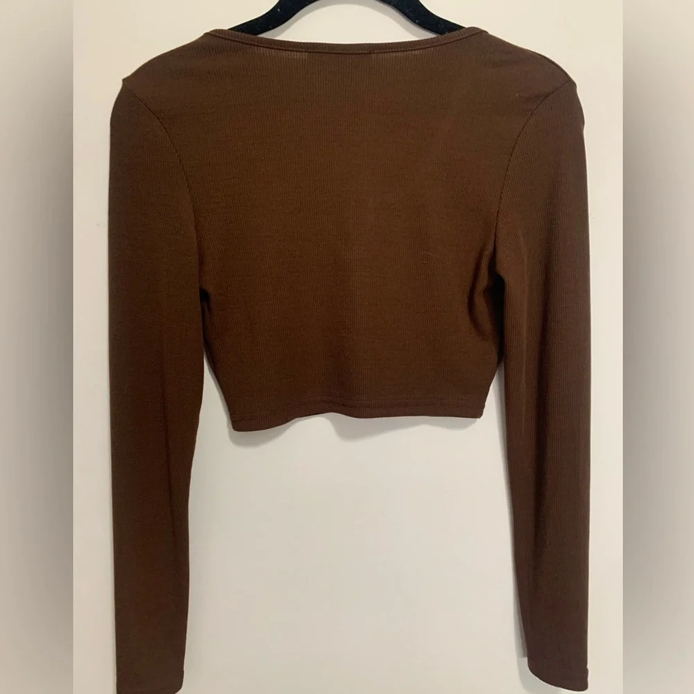 Women’s Low Cut Crop Top. Ribbed. Long sleeve. NWOT. XS - Picture 5 of 5